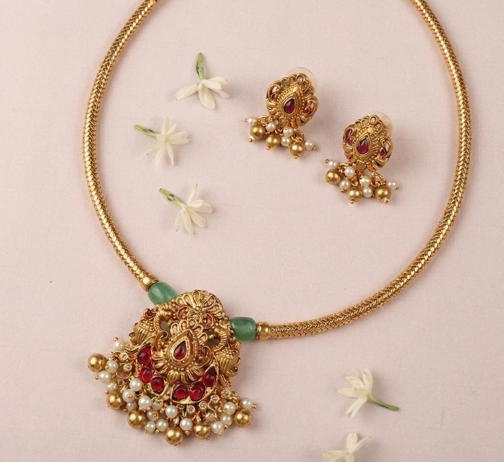 Hasli necklace